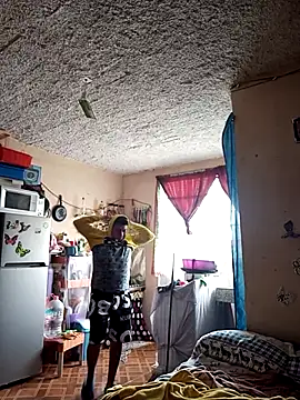 Snapshot of mexosito27 chatting on 10.12.25 mexosito27 online show from 10.12.25