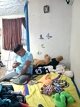 Snapshot of mexosito27 chatting on 10.13.25 mexosito27 online show from 10.13.25