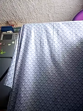 Snapshot of mexosito27 chatting on 10.25.25 mexosito27 online show from 10.25.25