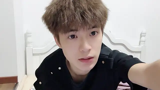 linger2563 online show from 10.08.25