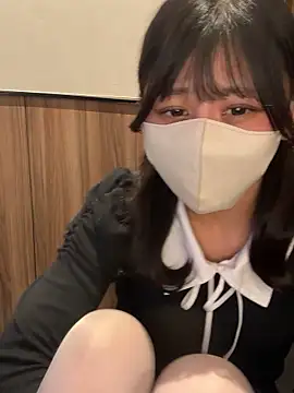 0p-saki-p0 online show from 10.31.25