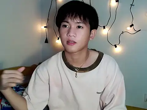 Snapshot of Asianjas chatting on 10.14.25 Asianjas online show from 10.14.25