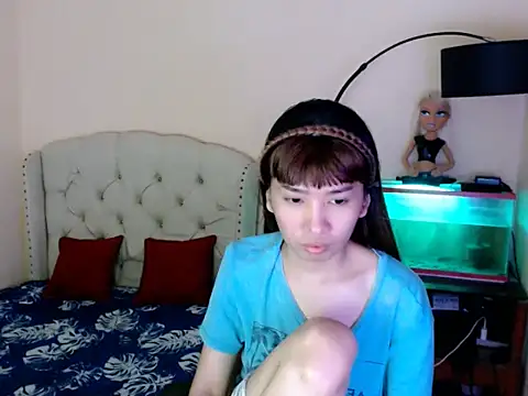 ShantalFoxxy  online show from 02.18.26