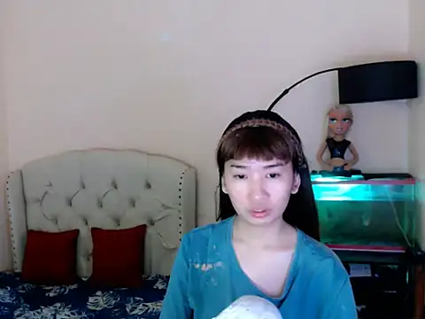 ShantalFoxxy  online show from 04.13.26