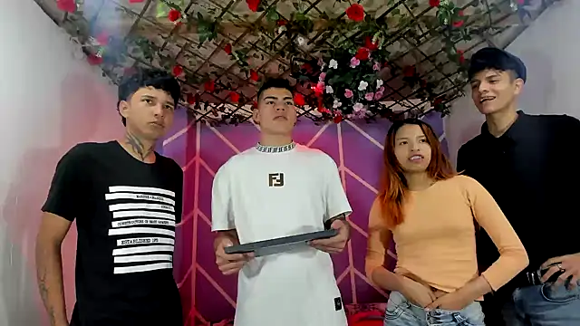 lau and boys18 online show from 10.12.25