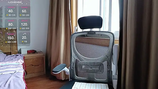 Haili-1 online show from 10.17.25