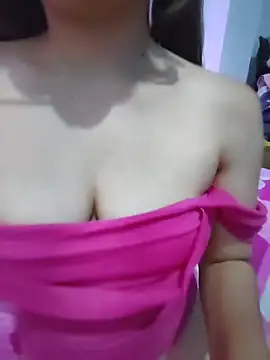 Snapshot of airamoon chatting on 11.08.25 airamoon online show from 11.08.25