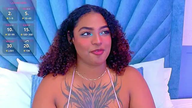 Snapshot of Cristal-Jonnes chatting on 10.17.25 Cristal-Jonnes online show from 10.17.25