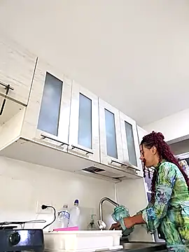 Pamelamiler   online show from 10.18.25