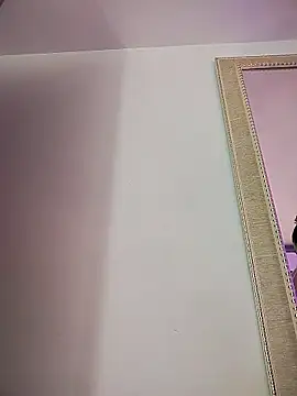 Pamelamiler   online show from 01.13.26