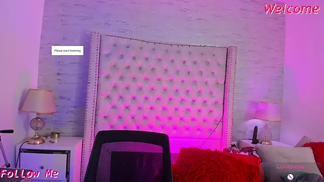 Snapshot of Pamelamiler__ chatting on 05.25.26 Pamelamiler online show from 05.25.26