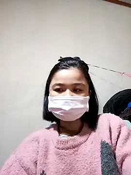 Daisy-lusia96 online show from 10.28.25