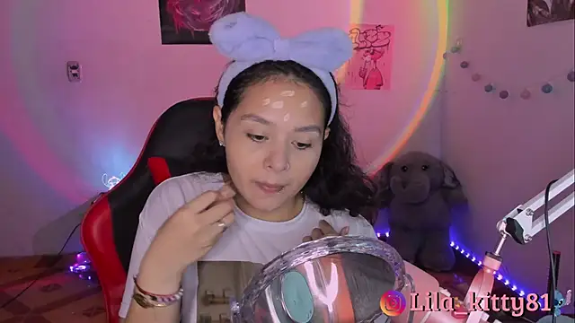 Snapshot of lila_kitty81 chatting on 09.23.25 lila kitty81 online show from 09.23.25