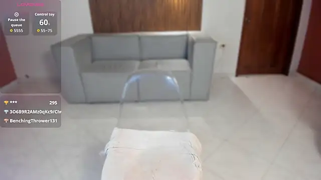 Snapshot of kayla_hasab chatting on 09.27.25 kayla hasab online show from 09.27.25