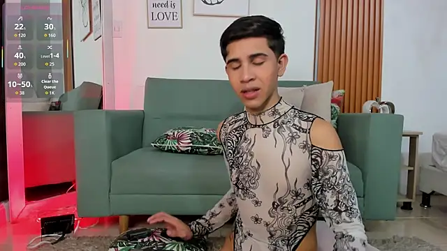 Snapshot of JoshuaSanzz chatting on 10.10.25 JoshuaSanzz online show from 10.10.25