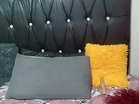 Lsnickykhanyile online show from 11.09.25