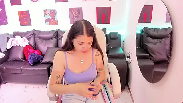 Snapshot of iam_sammy_01 chatting on 09.10.25 iam sammy 01 online show from 09.10.25