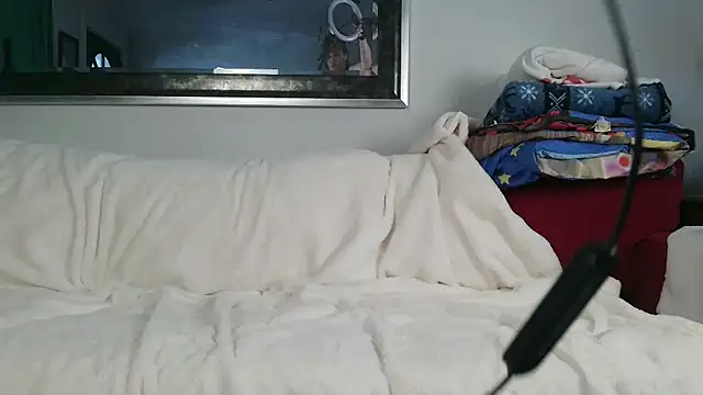 MamaFoxxx911 online show from 03.20.26