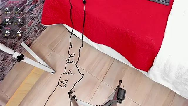 ALYANNA HOT  online show from 10.13.25