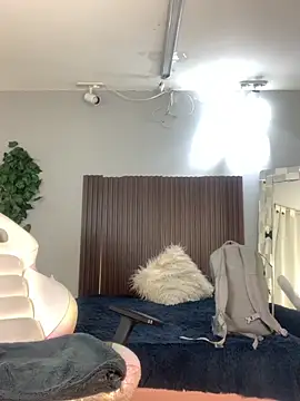 kataleya 29 online show from 10.17.25