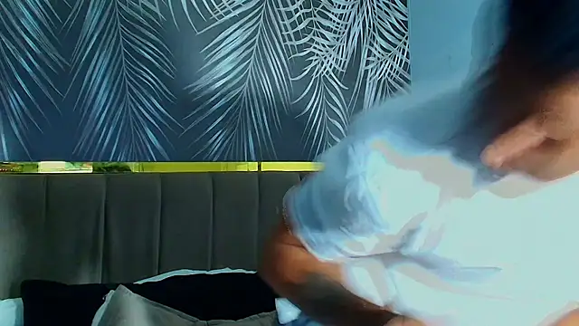 dani dick  online show from 09.20.25