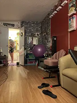 Snapshot of TranSexualJade95 chatting on 03.01.26 TranSexualJade95 online show from 03.01.26