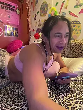 TranSexualJade95 online show from 04.15.26