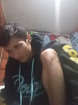 Snapshot of alexandercruz chatting on 06.16.26 alexandercruz online show from 06.16.26