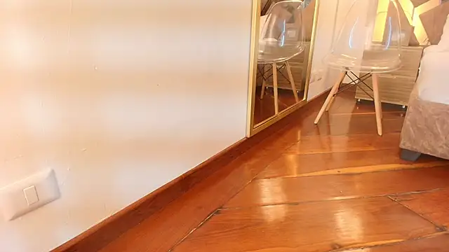 zarah andrew   online show from 10.15.25