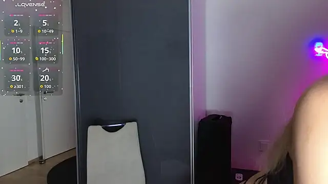 exxxandra online show from 09.13.25