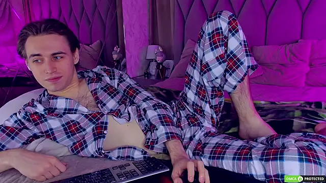 WilliamDyson online show from 11.30.25