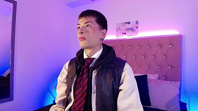 OzorioDany online show from 11.06.25