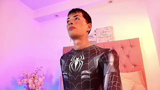 OzorioDany online show from 11.14.25