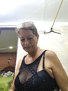 MaryeLunna online show from 11.12.25