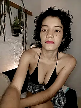 Snapshot of ancesstral_angel chatting on 09.11.25 ancesstral angel online show from 09.11.25