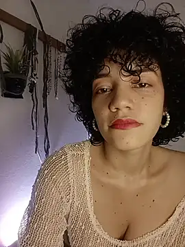 Snapshot of ancesstral_angel chatting on 09.23.25 ancesstral angel online show from 09.23.25