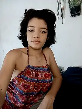 Snapshot of ancesstral_angel chatting on 10.01.25 ancesstral angel online show from 10.01.25