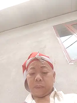 VangLe73 online show from 10.26.25