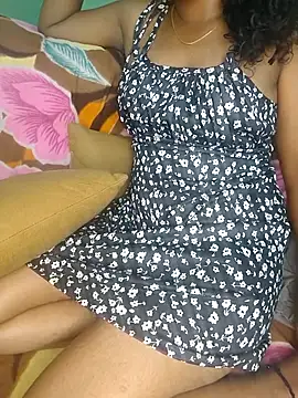 Snapshot of Tamilpallavi chatting on 10.01.25 Tamilpallavi online show from 10.01.25