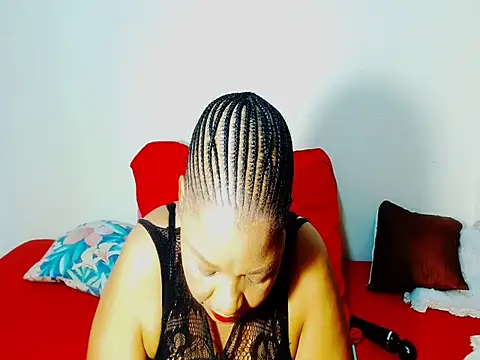 Snapshot of Love-Racheal75 chatting on 05.20.26 Love-Racheal75 online show from 05.20.26