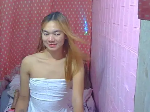 Snapshot of vory_kath chatting on 10.27.25 vory kath online show from 10.27.25