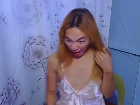 Snapshot of vory_kath chatting on 10.28.25 vory kath online show from 10.28.25