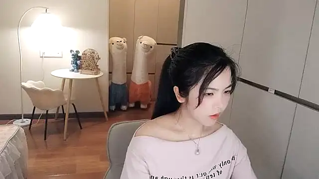 XiaoAnQi online show from 09.28.25