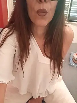 Esmeralda passion online show from 10.02.25