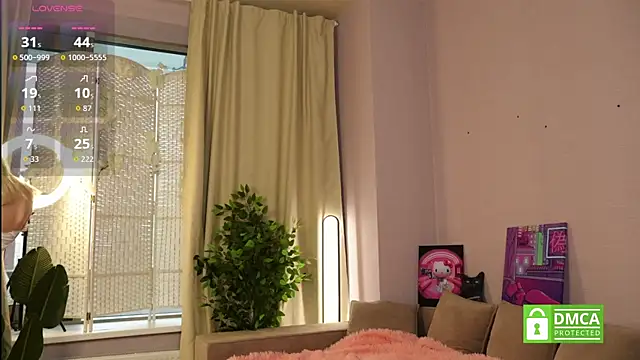 Snapshot of Miya_Nelson chatting on 10.23.25 Miya Nelson online show from 10.23.25