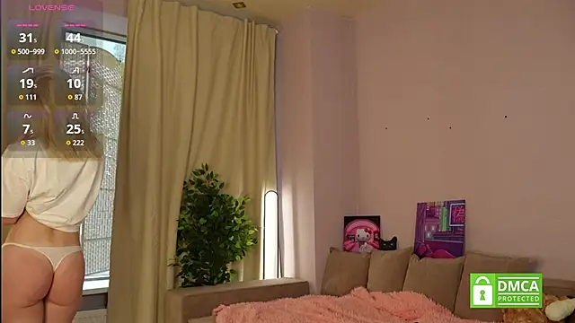 Snapshot of Miya_Nelson chatting on 10.27.25 Miya Nelson online show from 10.27.25