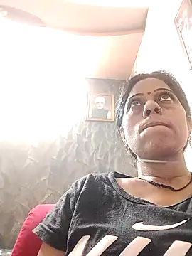 Soniya Roy online show from 03.31.26