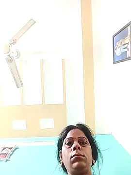 Soniya Roy online show from 04.03.26