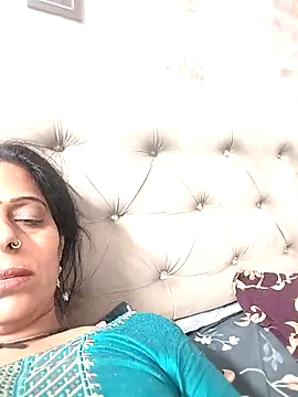 Soniya Roy online show from 04.13.26