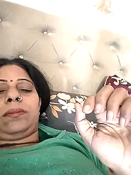 Soniya Roy online show from 04.19.26